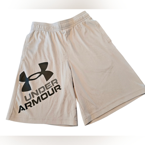 Bundle (2) Under Armour Short & Tee Shirts Sz YMD - Picture 5 of 11